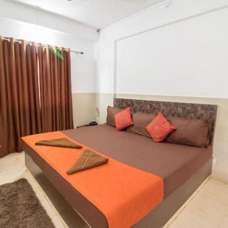 Grg Traveller Hotel Panaji Exterior foto
