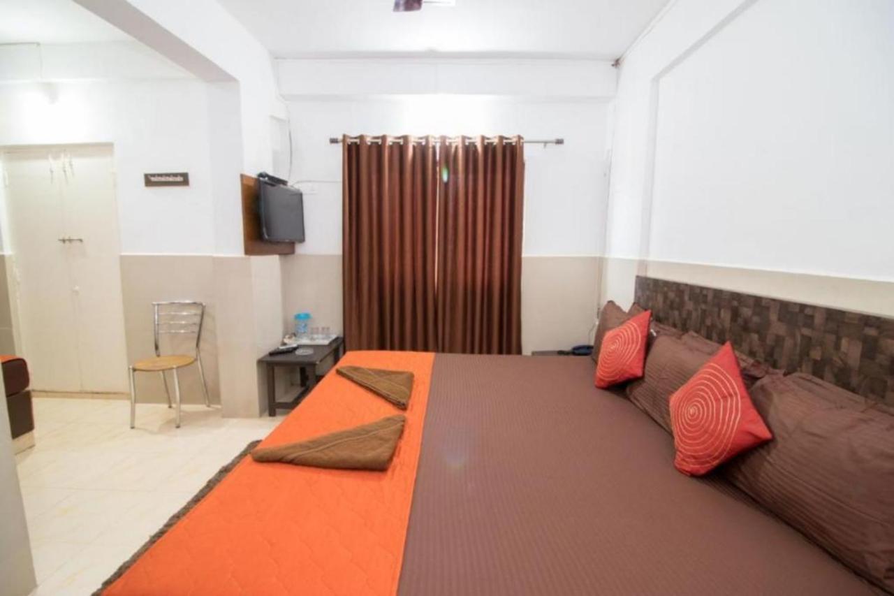 Grg Traveller Hotel Panaji Exterior foto